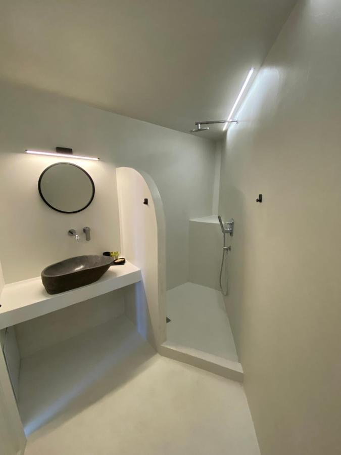 Artelie Apartment Kyparissia Bagian luar foto